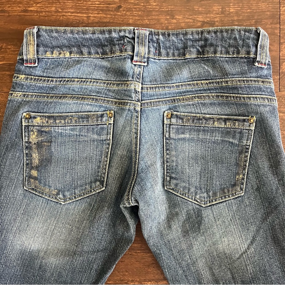 Bershka CAPRI Faded Blue Cropped Jeans Gold Details Low Rise Sz 6